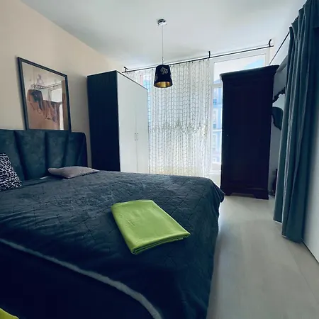 Apartament Rose Garden 10 *