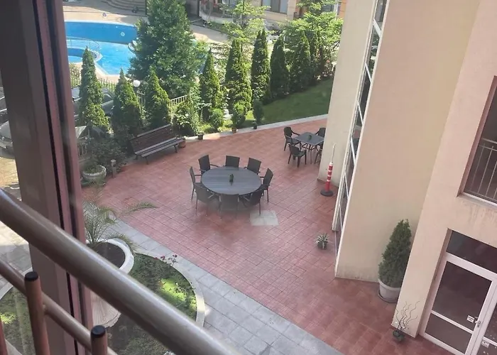 Appartamento Rose Garden 10 *