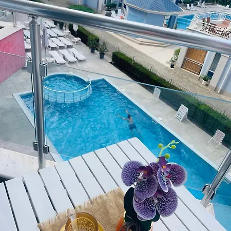 Daire Rose Garden 10 Sunny Beach