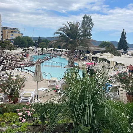 Rose Garden 10 Lejlighed *